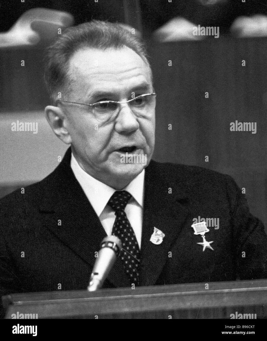 Косыгин председатель совета министров ссср. Косыгин председатель совета министров. Косыгин. А н косыгин фото. Касыгин.