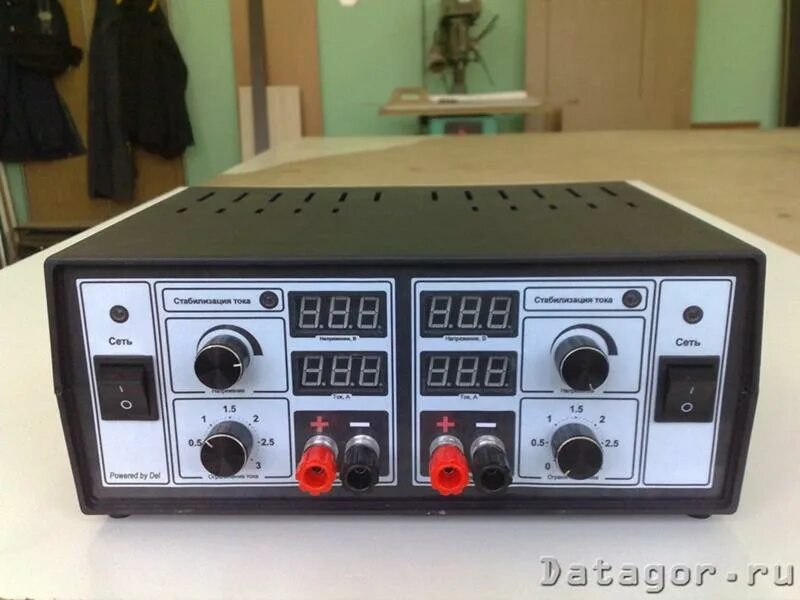 Лабораторный 0 30в 3а. Лабораторный источник питания. корпуса под лабораторный блок питания. датагор. стабилизированный блок питания для усилителя мощности.