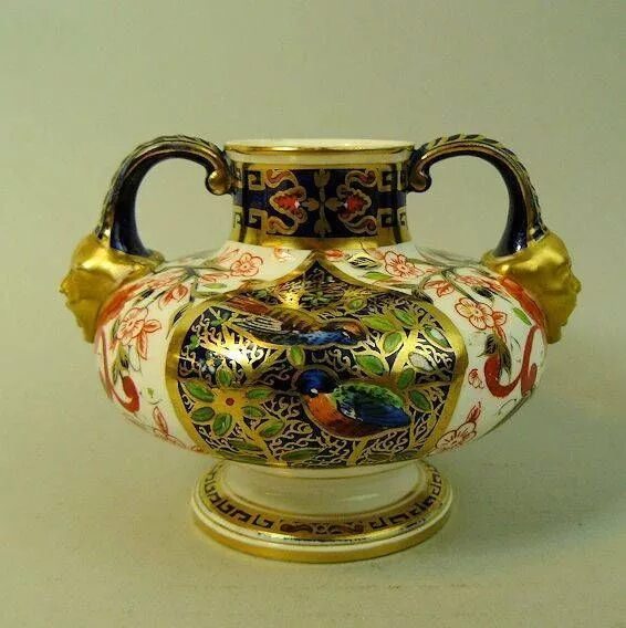 5.566. Royal Crown Derby Имари ваза. Кувшин Royal Crown Derby. Royal Crown Derby фарфор. Фарфор Crown Pottery.