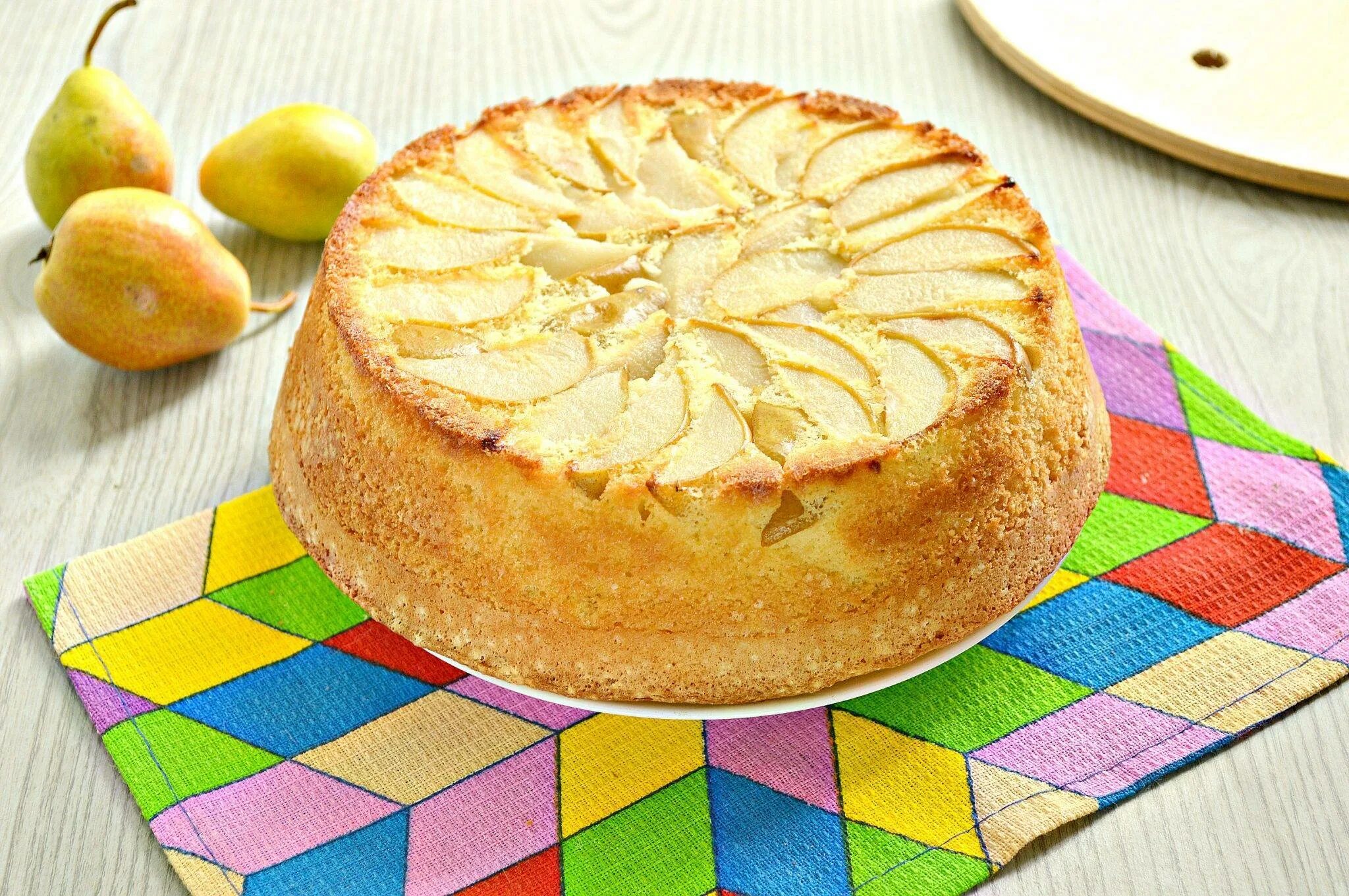 Рецепт самого вкусного пирога. Итальянский деревенский яблочный пирог. Шарлотка с грушами. Яблочная шарлотка. Заливной яблочный пирог.