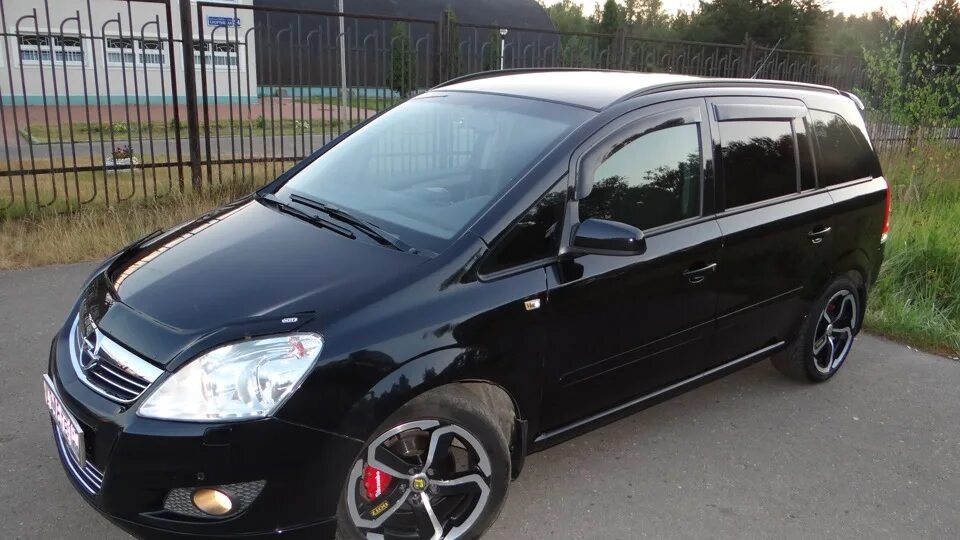 Opel Zafira 2008. Опель Зафира 2008 черный. Опель Зафира б черная. Опель Зафира 2008.