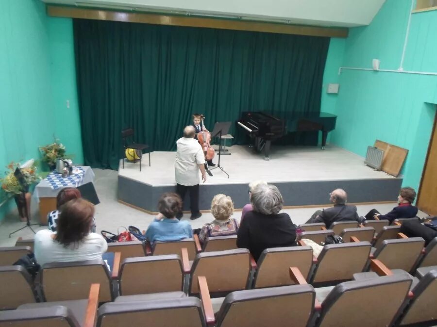 урсмш екатеринбург. уральская специальная музыкальная школа. антона валека 25 екатеринбург уральский музыкальный колледж. уральская специальная музыкальная школа колледж.