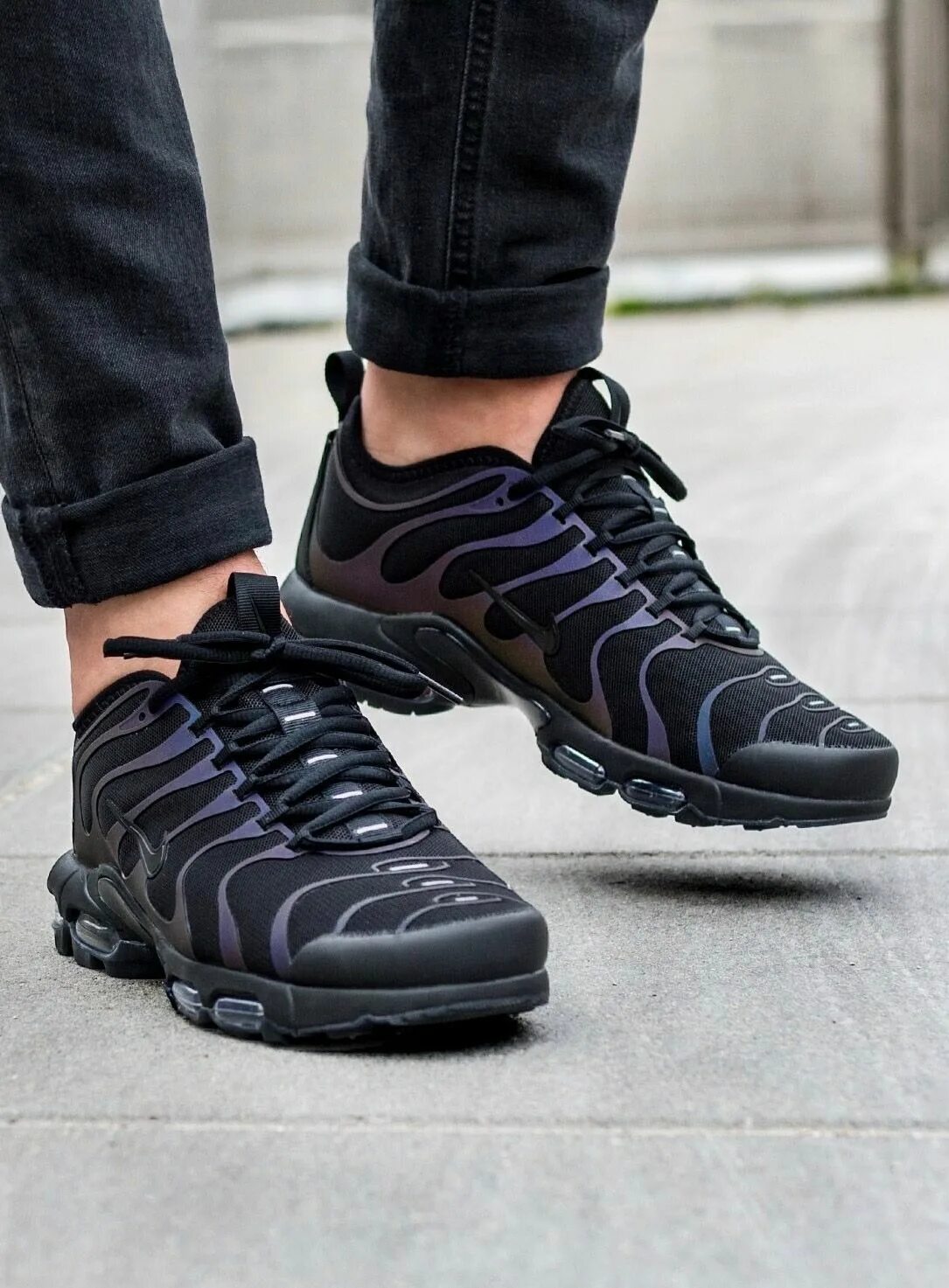 Нав тн. Nike Air Max TN Plus Black. Nike Air Max TN черные. Nike TN Air черные. Air Max TN Plus черные.