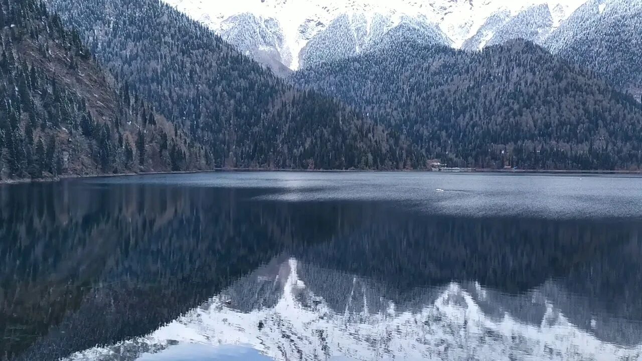 Озеро Рица Абхазия зимой. Озеро Рица 2020. Озеро Рица Абхазия 2023. Озеро Рица 2022. Озеро рица камера