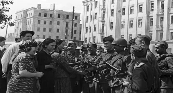 3 июля 1944 г. Освобождение Минска в 1944 году. 3 Июля 1944 г освобождение Минска. Освобождение Минска от немецко-фашистских захватчиков.