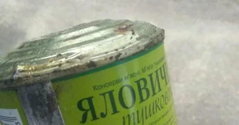 Просроченные рыбные консервы можно есть