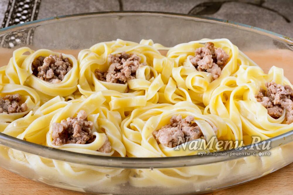 как приготовить гнезда из макарон в духовке. фаршированные макароны гнезда. как приготовить гнезда из макарон в духовке. гнезда с фаршшем в духовкк. как приготовить гнезда из макарон в духовке.