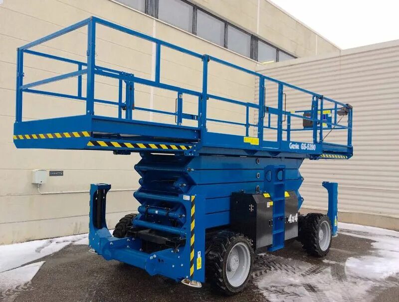 Genie gs. Ножничный самоходный подъемник genie gs-2032 2012 г. Genie gs30015c17. Genie gs. Rt5390.