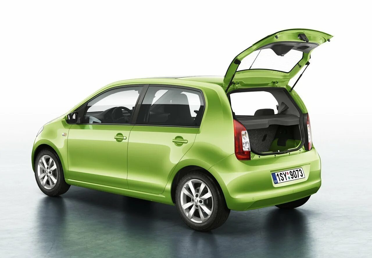 City go life. Skoda Citigo (Шкода Ситиго). Skoda Citigo 2011. Skoda Citigo 1.0 MPI. Шкода Ситиго 4.