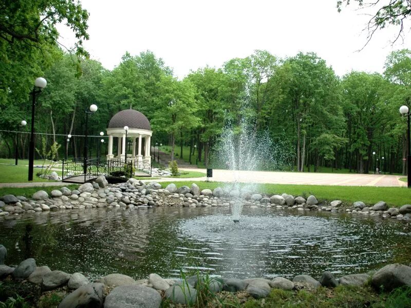 Маршалково парк строитель белгородская область весной. Белгородская область г строитель парк маршалково в строителе. Парк маршалково в строителе белгородской области. Парк маршалково в строителе белгородской. Урочище маршалково строитель.