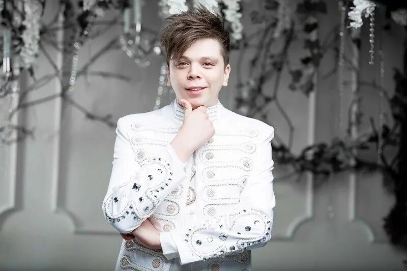 песня юльякшина про новый год. радик юльякшин. юльякшин марсель маратович. элвин грей гумер. песня юльякшина про новый год.