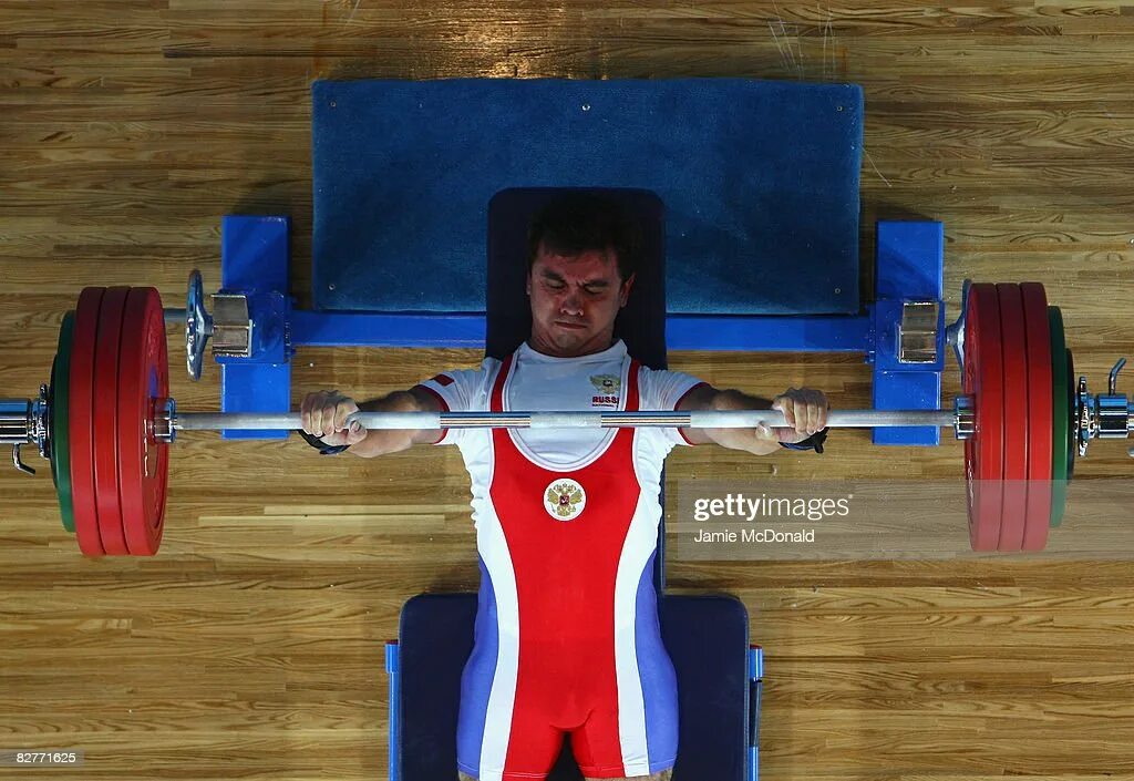 Является ли креатин допингом на соревнованиях по пауэрлифтингу. Пауэрлифтинг допинг. Фитнес таджикистан. Допинг россия пауэрлифтинг качки. Сербин жимовик.