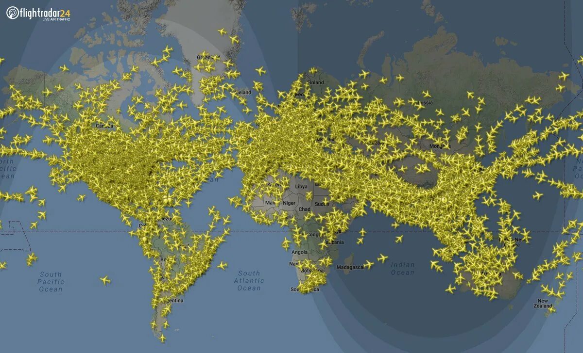 Флайт радар 24. Флайтрадар фото. Flightradar странные. Типы самолетов на флайтрадаре. Russian tracking