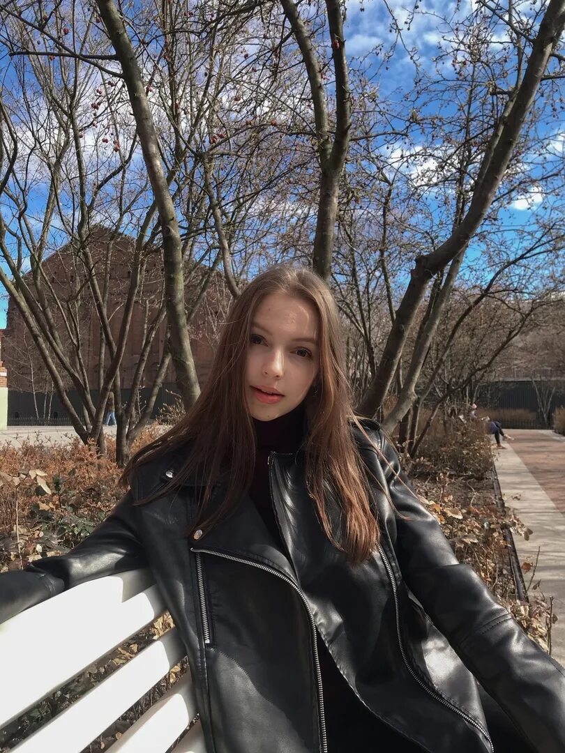 Антонова арина артемовский фото