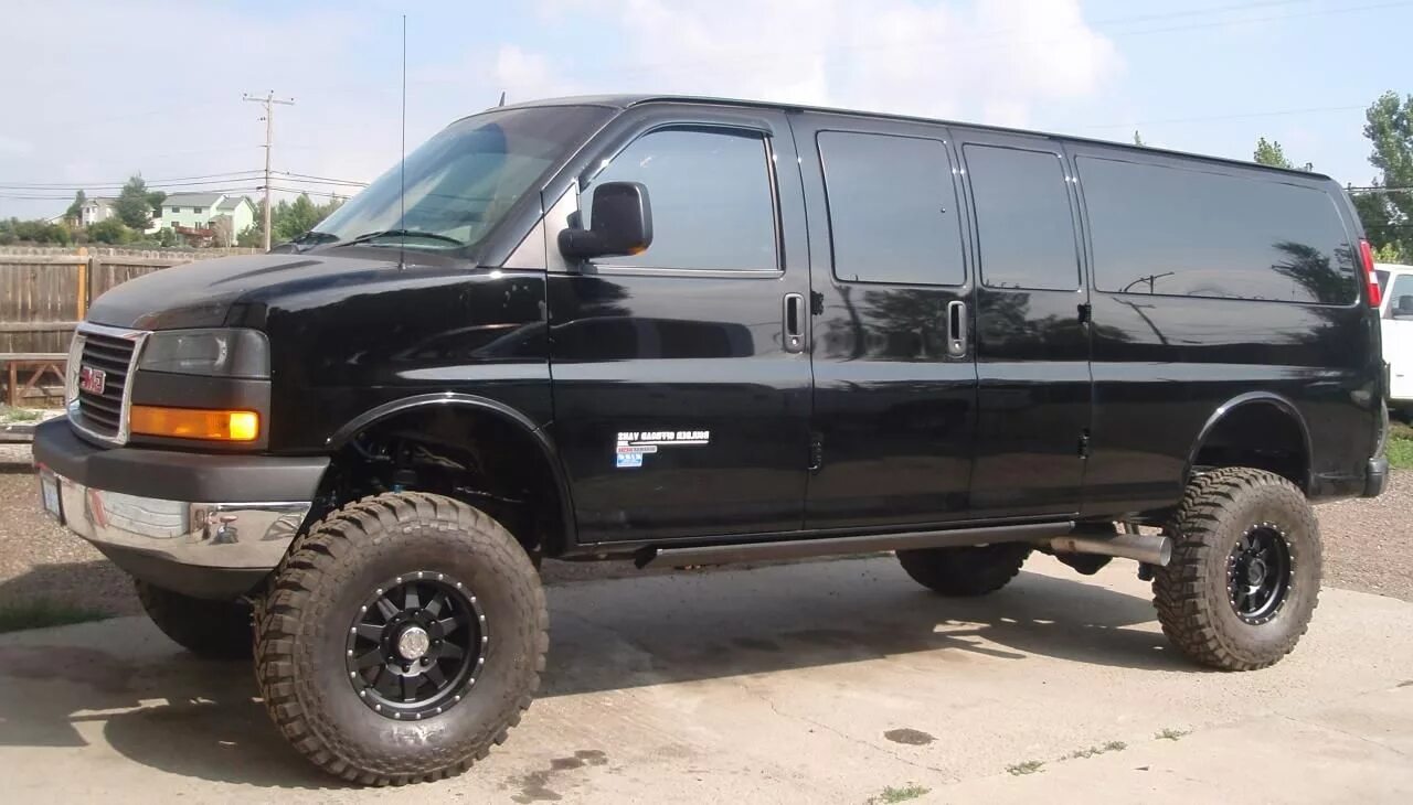 Chevrolet Express 4x4. Chevrolet Express 4x4 2500. Chevrolet Express van 4x4. Chevrolet van 4x4 Diesel.