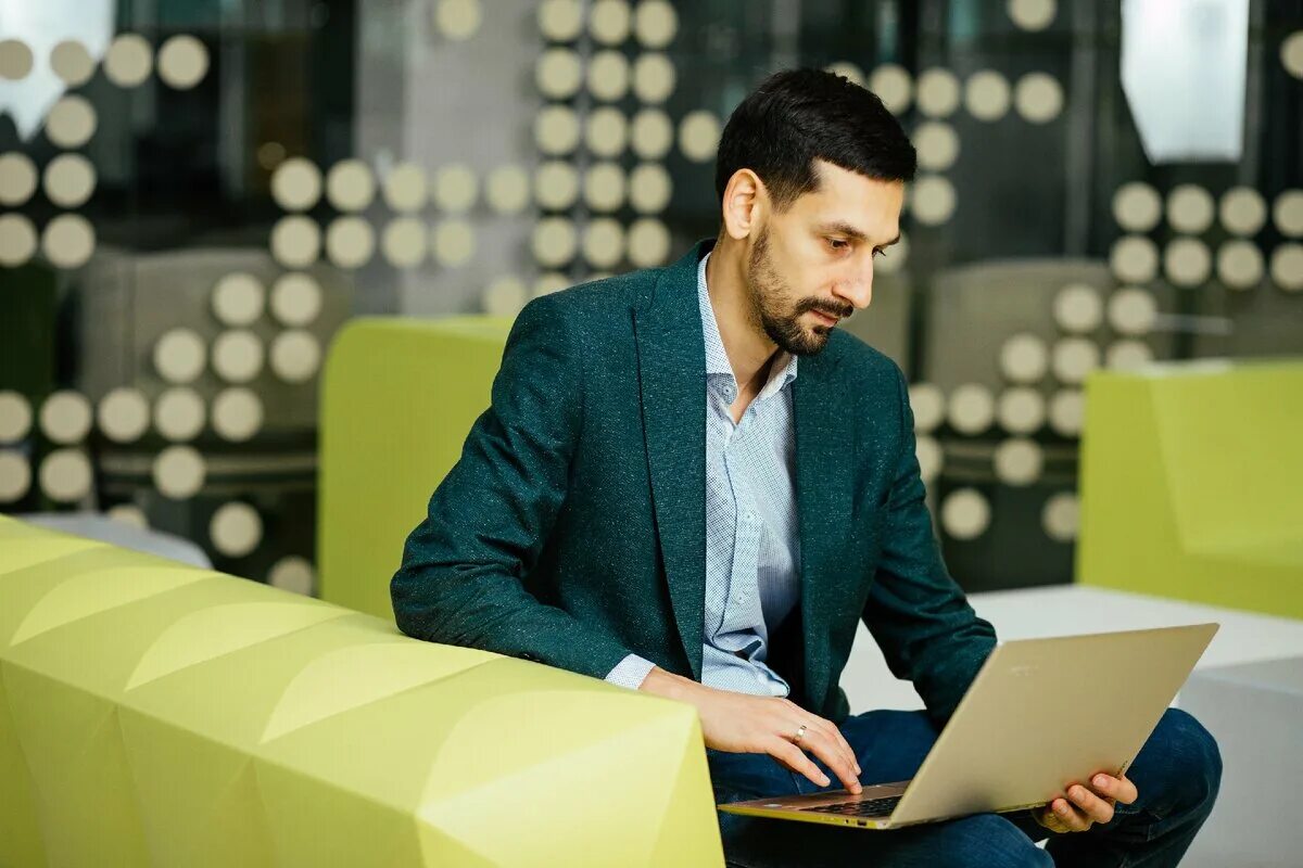 стартапы презентация. молодой стартап. стартап aira. It стартапы. технологии и стартапы.