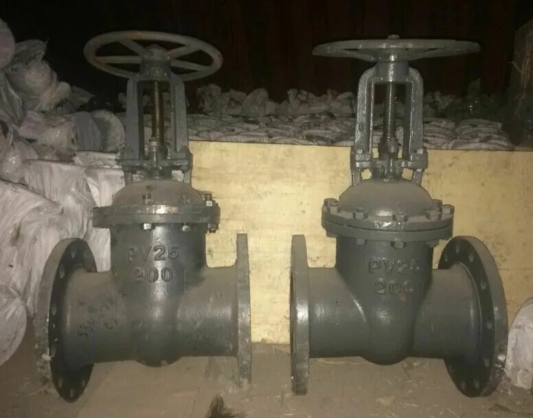 Задвижка стальная клиновая фланцевая 30с64нж ду100 ру 25. Dn300 pn16. Задвижка 25 100. Задвижка стальная фланцевая 30с64нж ду-100 ру-25. Задвижка 30с64нж ду150 ру25.