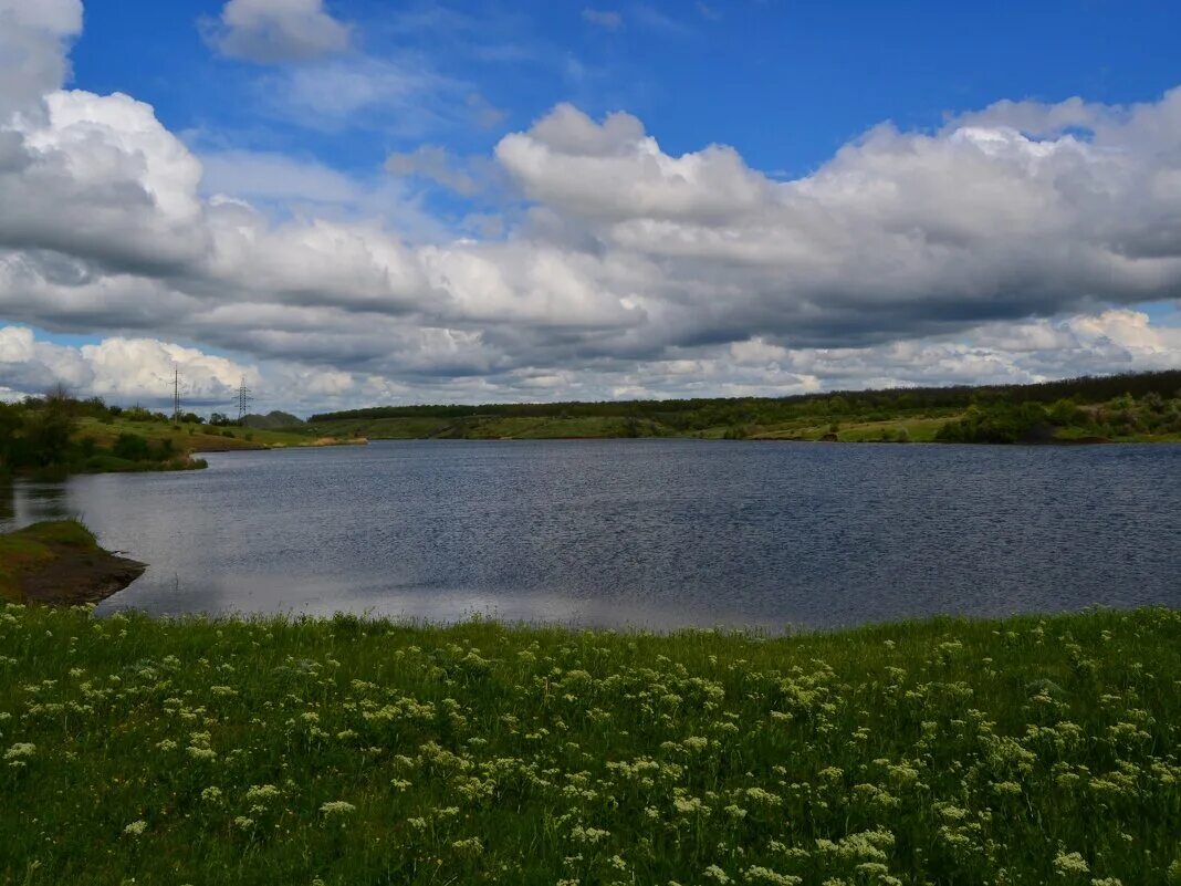 Лениво и тяжко плывут облака блок тема. Грушевское водохранилище Шахты. Кобяковский пруд. Лениво и тяжко плывут облака блок. Кобяковский пруд фото.