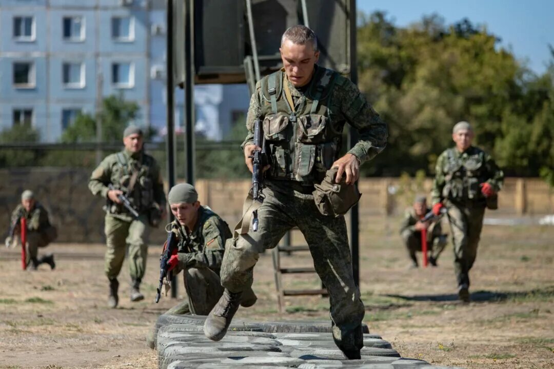 Сколько военных в приднестровье. Приднестровье 2020. Армия Приднестровья 2022. Воин Содружества ПМР. Министерство обороны ПМР.