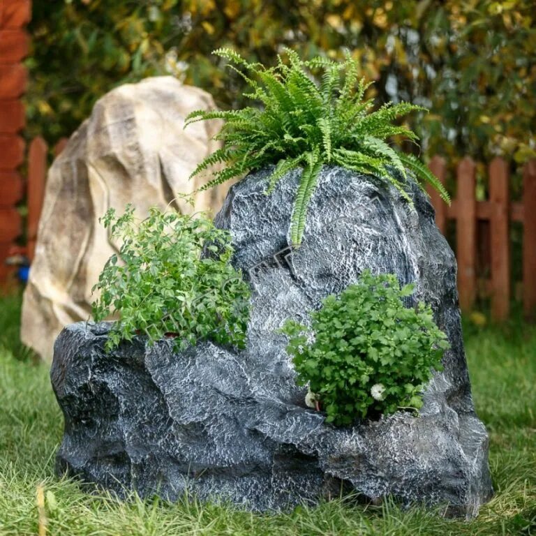 Фигуры из цемента для сада. Садовый декор из цемента. Декоративные архбетон. Декор для сада из цемента. Камни из цемента для сада.