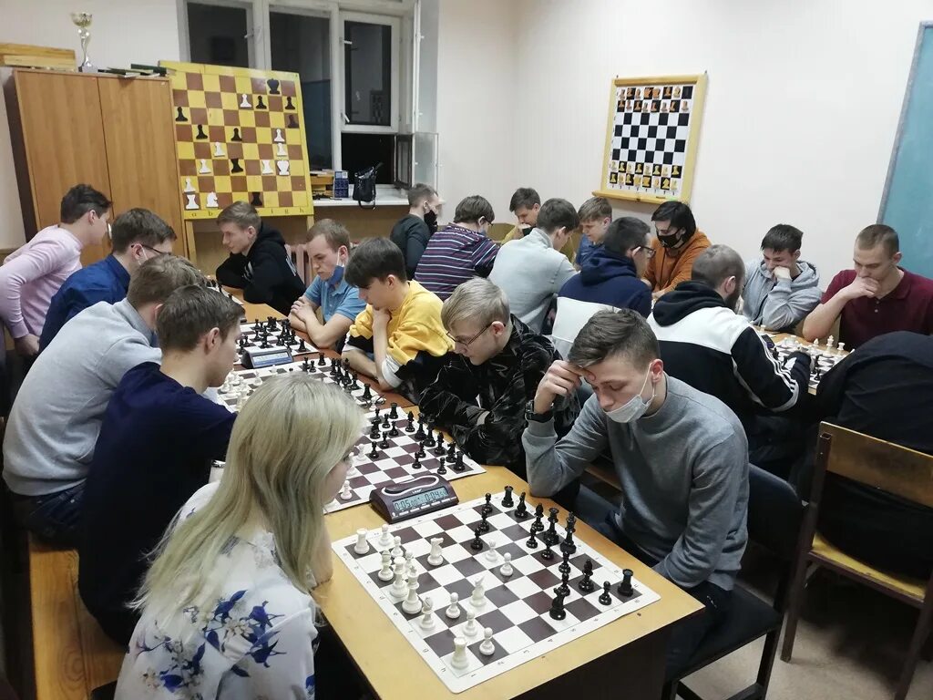 Шахматный турнир в зеленодольске памяти закирова 2022. Турниры по шахматам в 2024 году. Турниры по шахматам в 2024 году. Турнир претендентов шахматы 1956. Турниры по шахматам в 2024 году.