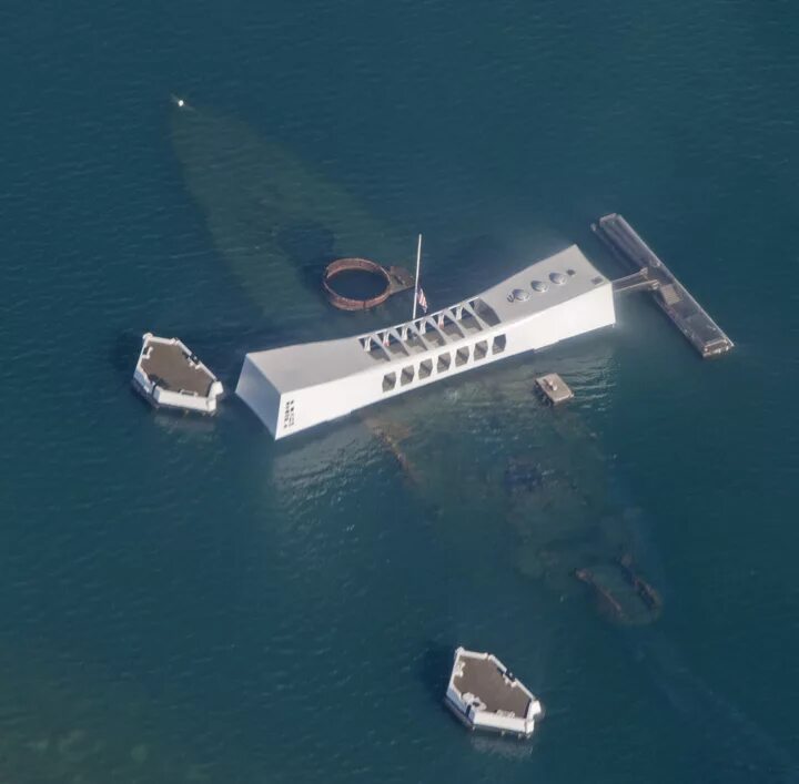 Гавайи перл харбор. Перл харбор сейчас. Перл харбор гавань. Мемориал линкора «аризона». Бухта перл харбор.