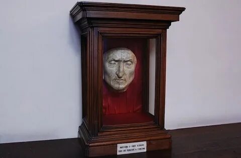 Маска данте