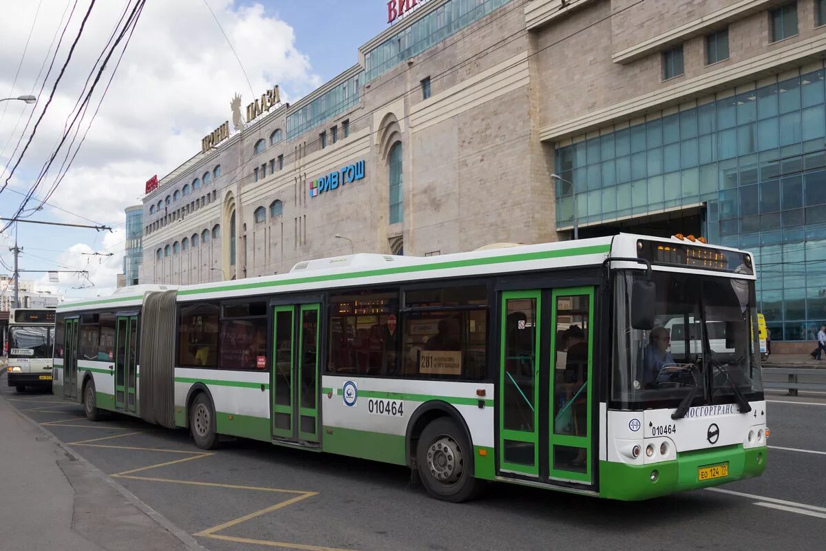 Автобус 281 расписание от юго западной. Автобус 281. автобус 642 москва. автобус281санкгтетрбург. 281 автобус маршрут.