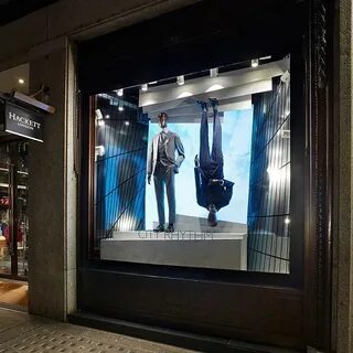 Retail window