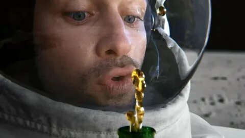 Моменты на космонавтов