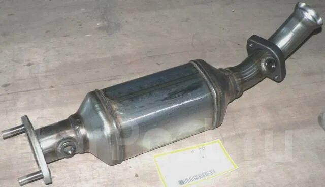 Приёмная труба глушителя тагаз роад партнер. Катализатор тагаз. Катализатор тагаз тагер 2. 3. Катализатор тагаз.