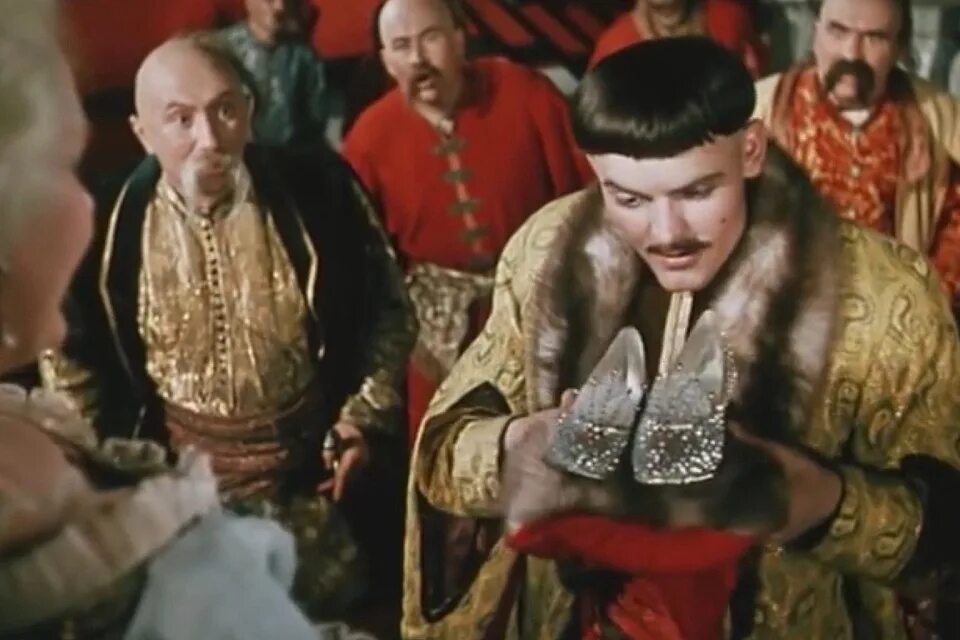 Черевички вечера на хуторе. Черевички царицы вечера на хуторе близ диканьки. Вечера на хуторе близ диканьки фильм 1961 оксана. Черевички вечера на хуторе. Ночь перед рождеством мюзикл 2001.