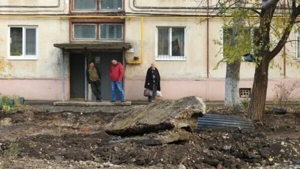 Взрывы в летке энгельс. Летный городок Энгельс. Окраина Энгельса. Энгельс 1990 летный городок. Дом 60 Энгельс летный городок.