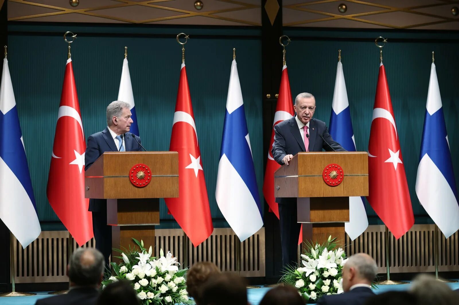 Эрдоган и Байден. Турция политика. Парламент Турции. Турция НАТО.