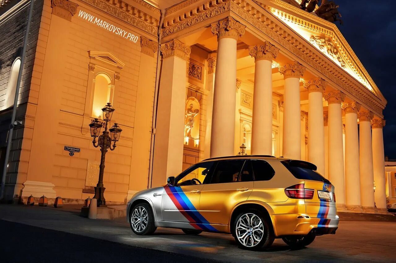 Золотая м5. Золотая БМВ Давидыча х5м. БМВ x5 Давидыча. BMW x5m Давидыча.