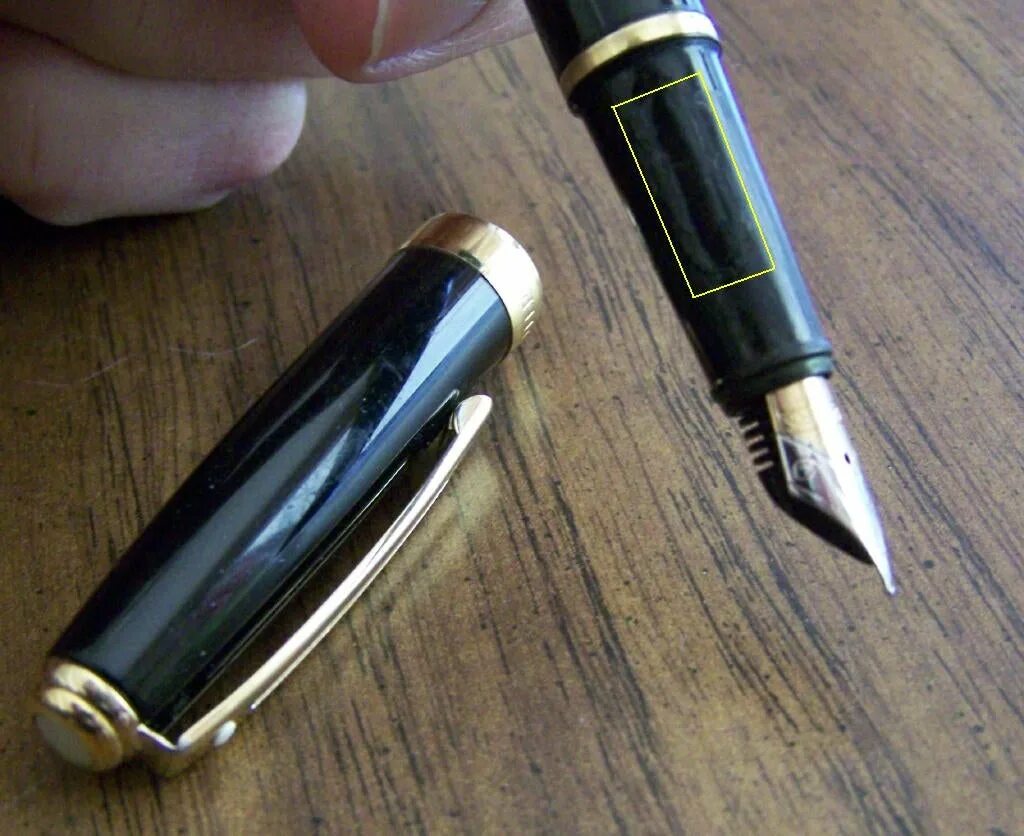 Черная ручка плохо пишет. Перьевая ручка для леворуких. Плохая ручка. Micro Fountain Pen ручка перьевая. Засыхают чернила в перьевой ручке Паркер.