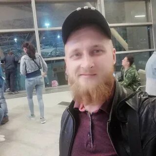 Сколько лет андрею смирнову из адской кухни