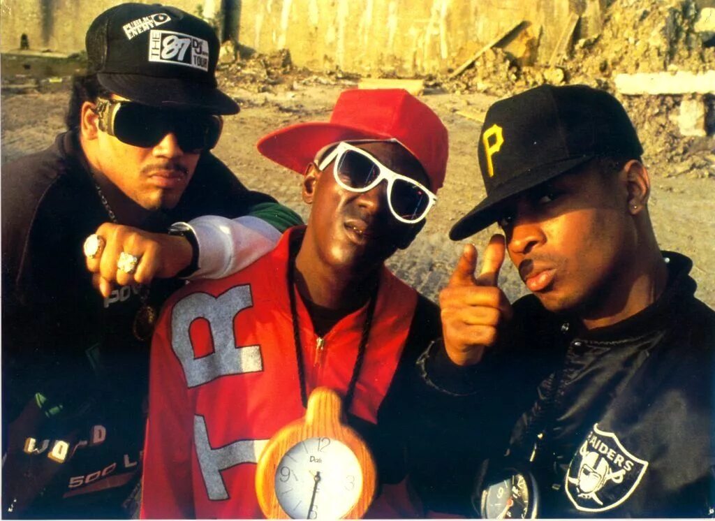 Би рэп. Public Enemy flavor Flav. Public Enemy 1998. Группа public Enemy. РЭПЕРЫ 80х.