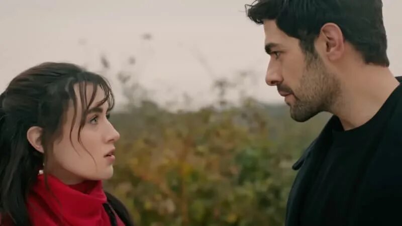 Гекберк йилдырым и джемре арда свадьба фото Ветреный холм (2024-) Winds of Love Rüzgarlı Tepe актеры и роли Гёкберк