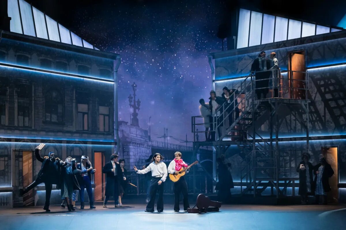 ничего не бойся мюзикл где проходит. мюзикл не бойся я с тобой в мдм. ничего не бойся мюзикл где проходит. ничего не бойся мюзикл где проходит. театральная студия мдм спектакль волна.