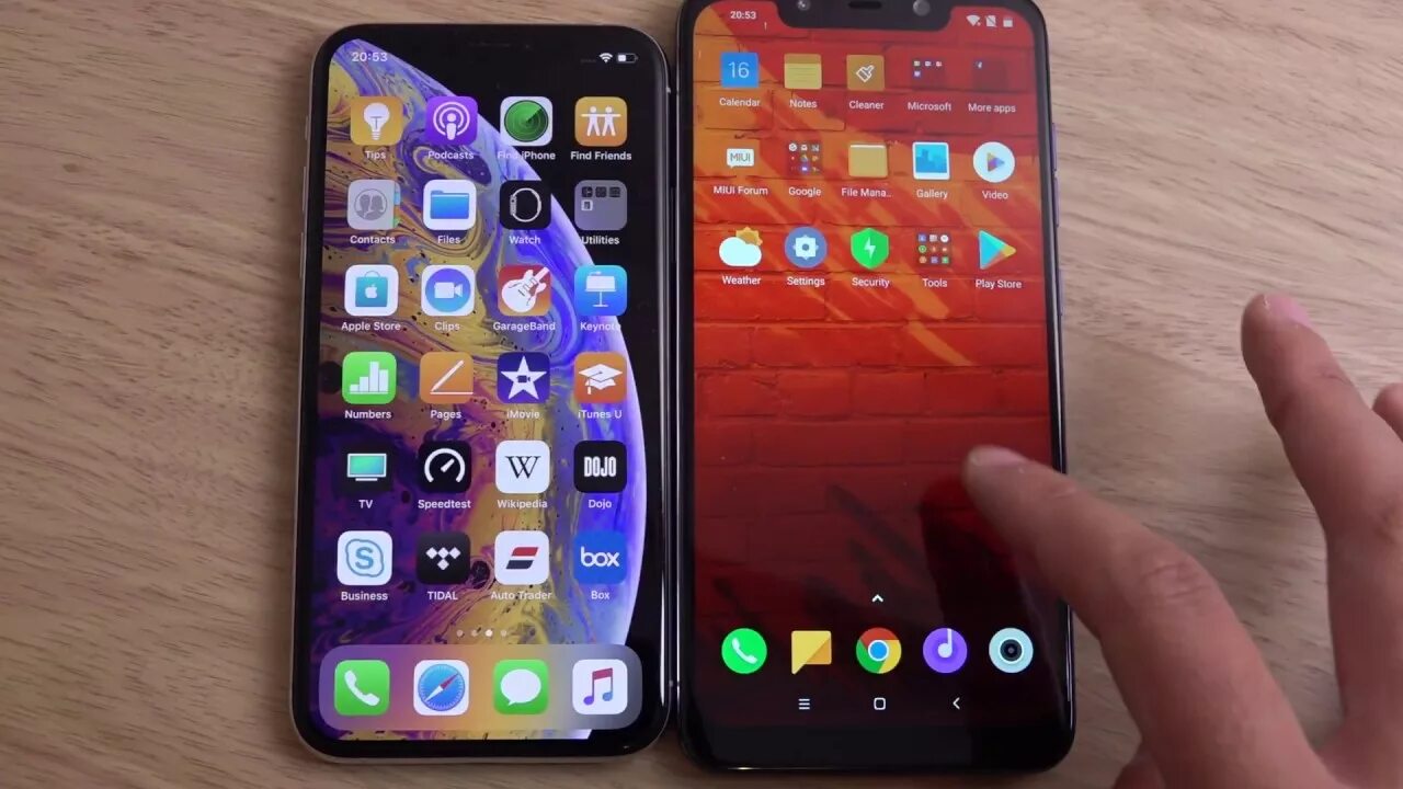 Iphone poco x3 pro. Поко x3 айфон XR. Poco f1 vs iphone XR. Айфон XS Max и ПОКОФОН ф1. Pocophone x3.