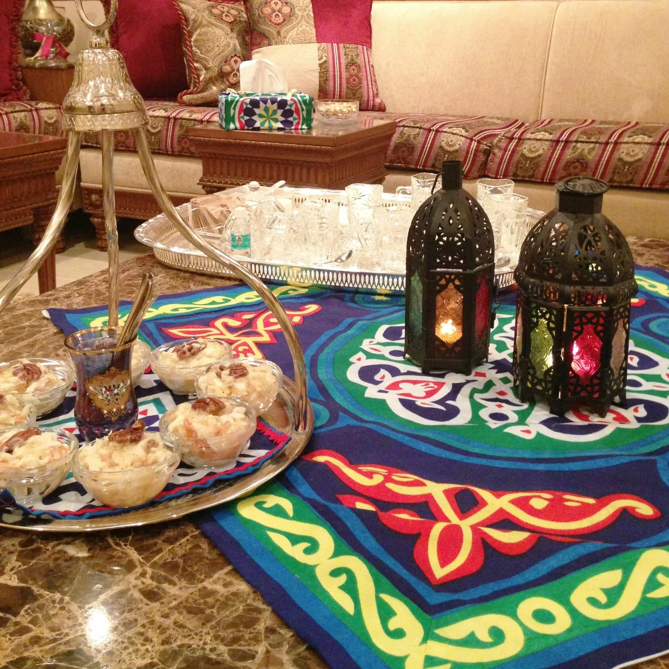 Ифтар Марокко. Стол на уразу. Декор стола на Рамадан. Украшение стола на Рамазан.