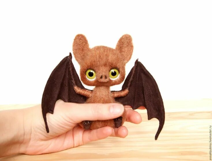 Летучие игрушки. Игрушка летучая мышь beezeeart. Летучие игрушки. Galaxy bat plush. Летучие игрушки.