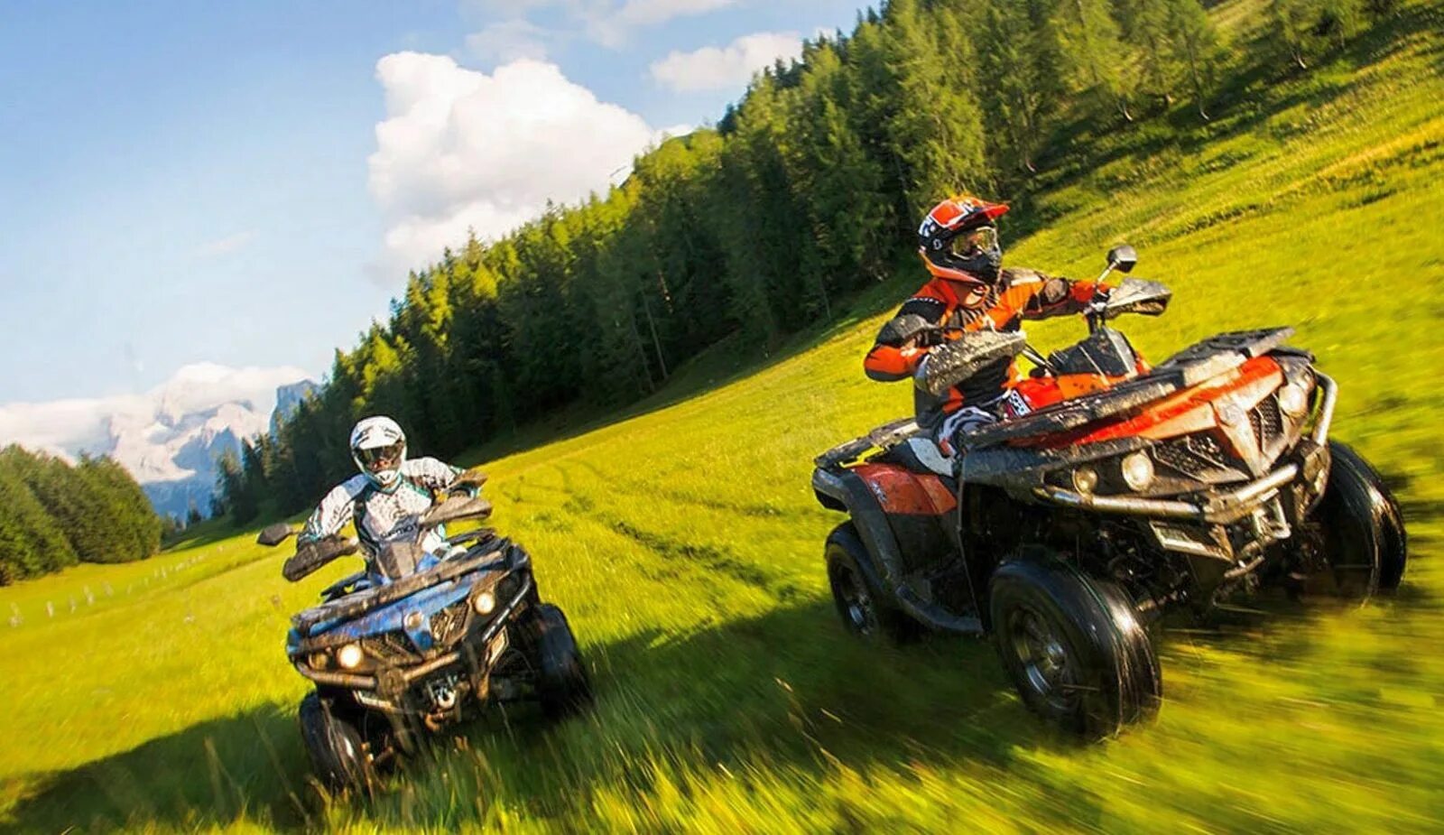 Квадроцикл на дорогах общего пользования. Квадроцикл на дорогах общего пользования. Квадроцикл на дорогах общего пользования. Квадроцикл на дорогах общего пользования. Квадроцикл на природе.