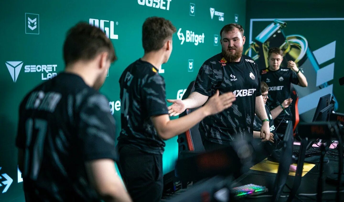 Тим спирит мажор 2022. Team Spirit CS go 2022. Команда тим спирит КС. Тим спирит КС го 2. Тим спирит мажор кс