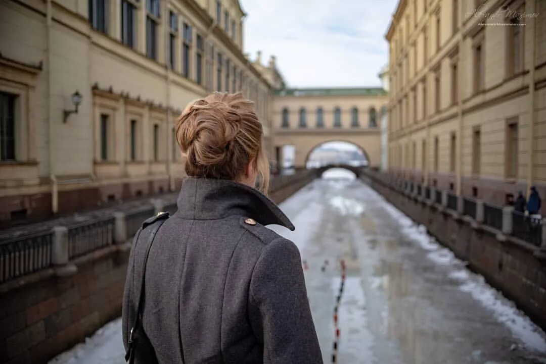 Около пятисот фотографий поезжайте в город пара