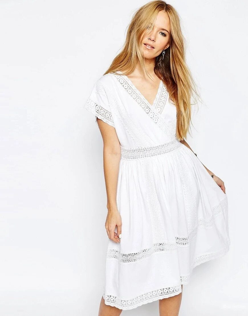 Белое платье из хлопка. Платье белое Асос. Хлопковое платье. Летнее кружевное платье миди. Белое платье миди летнее.
