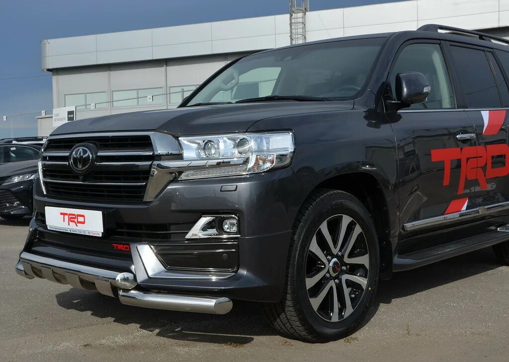 Land cruiser 200 trd. Trd 200. Land cruiser 300 trd. Тойота ленд крузер 200 2020 trd. Toyota land cruiser 200 trd.
