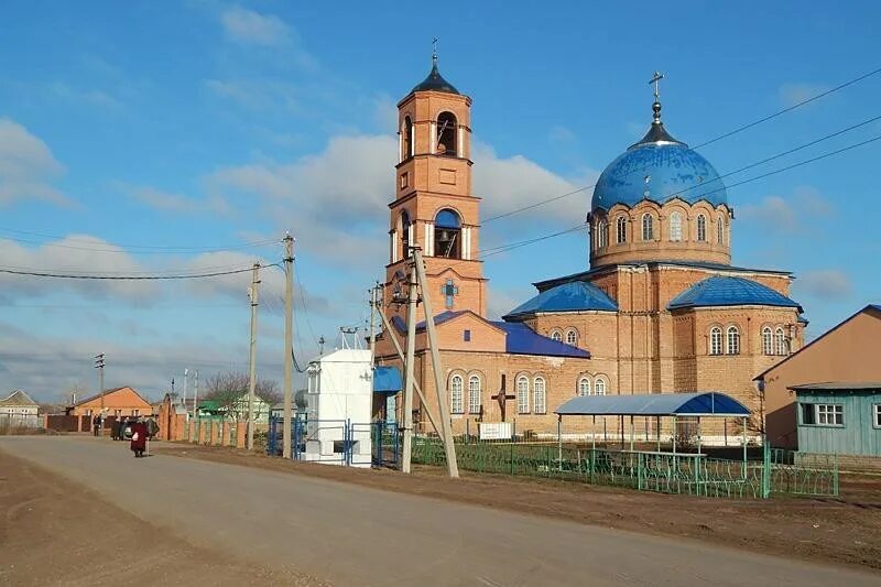 Троицкий храм Утевка. Храм Утевка Самарская область. Храм Святой Троицы с.Утевка Самарская область. Храм Святой Троицы в селе утёвка