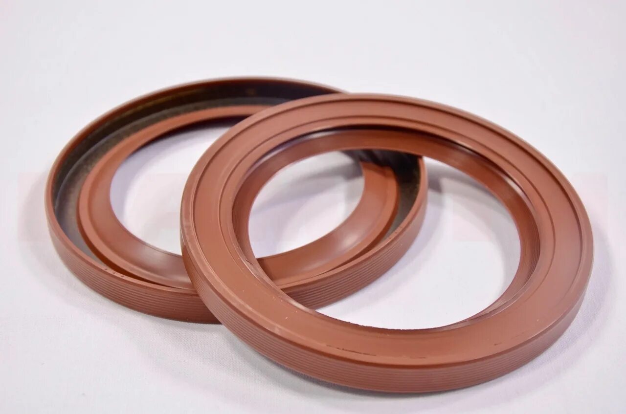 Манжета коленвала. 2-110х135х12 евро vitocom. Сальник коленвала мтз 82 задний. 1005160 манжета. Сальник 240-1002305 коленвала задний.